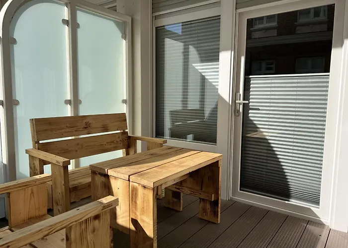 Alte Teestube Schmidt 58 *